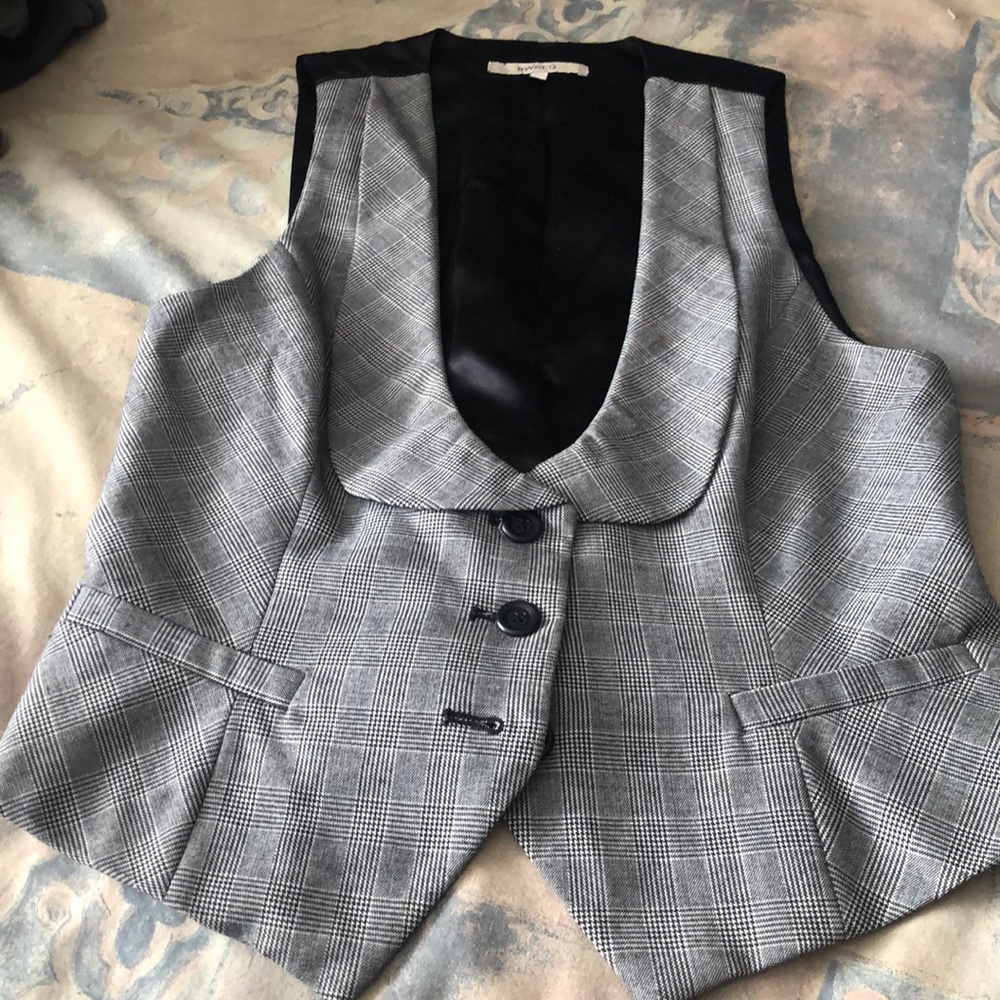 Ladies vest